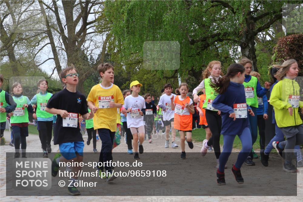 25.04.2026 - Das Zehntel Zöllner http://msf.ph/oto/9659108 25.04.2026 11:43:28 Laufen 11709, 12017, 10172 meine-sportfotos.de