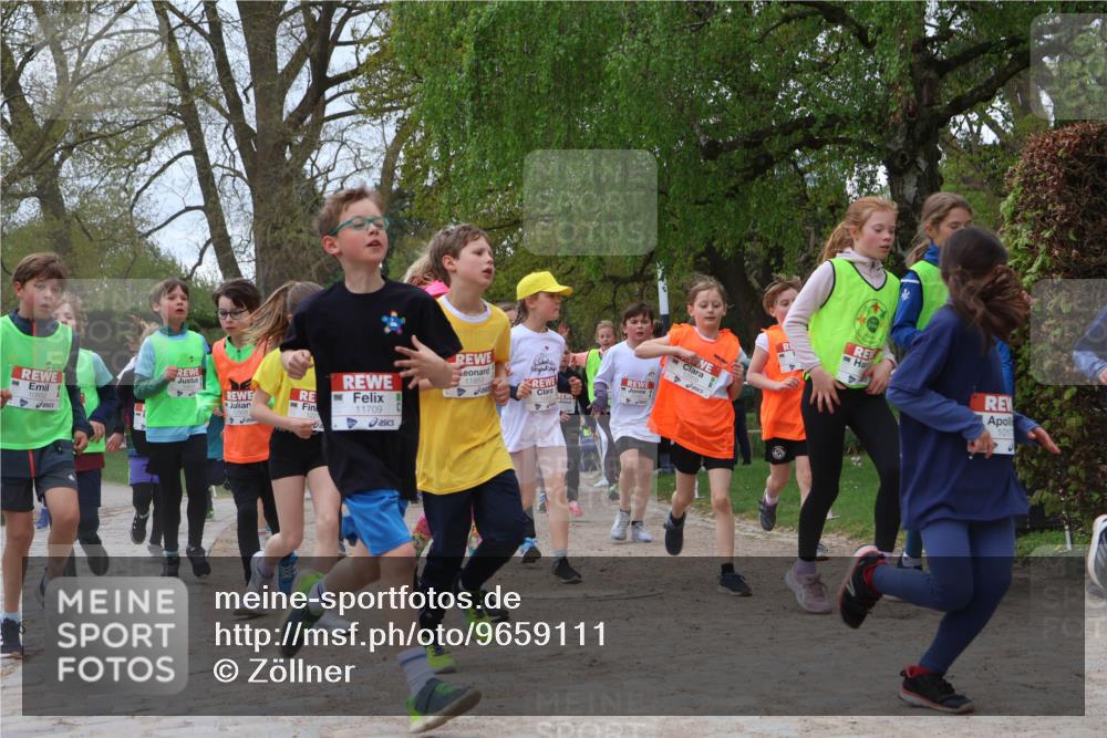 25.04.2026 - Das Zehntel Zöllner http://msf.ph/oto/9659111 25.04.2026 11:43:29 Laufen 10852, 12958, 11709, 11853, 12908, 1017 meine-sportfotos.de