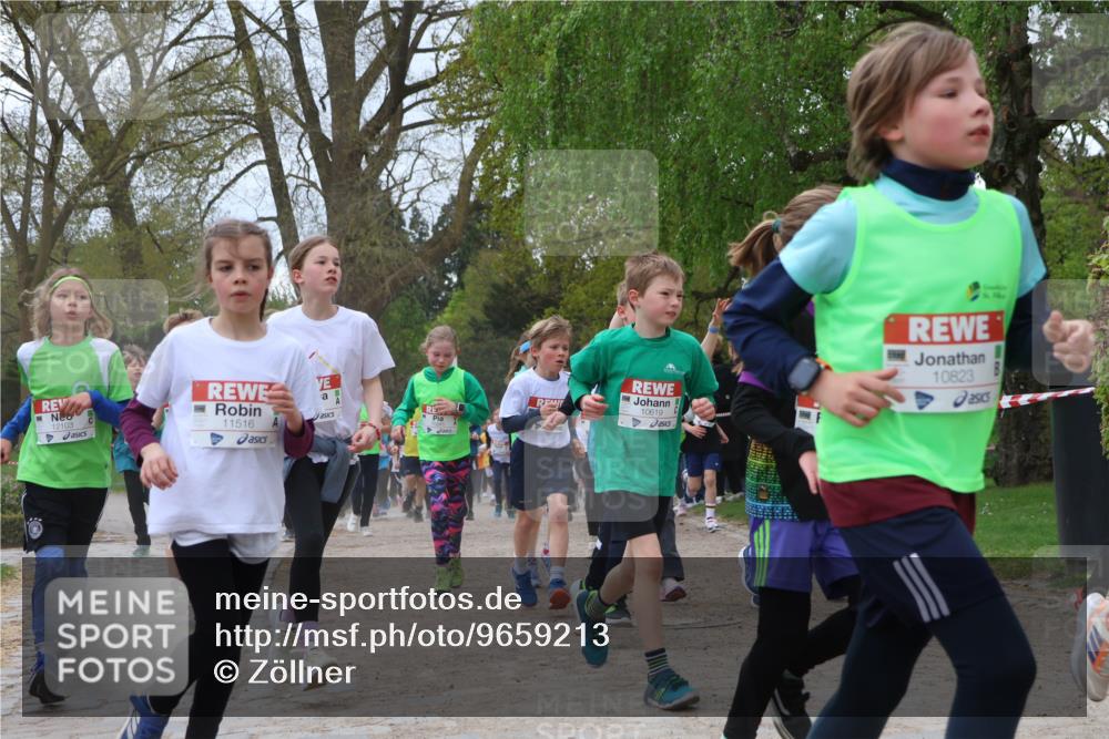 25.04.2026 - Das Zehntel Zöllner http://msf.ph/oto/9659213 25.04.2026 11:43:31 Laufen 12103, 11516, 10619, 10823 meine-sportfotos.de