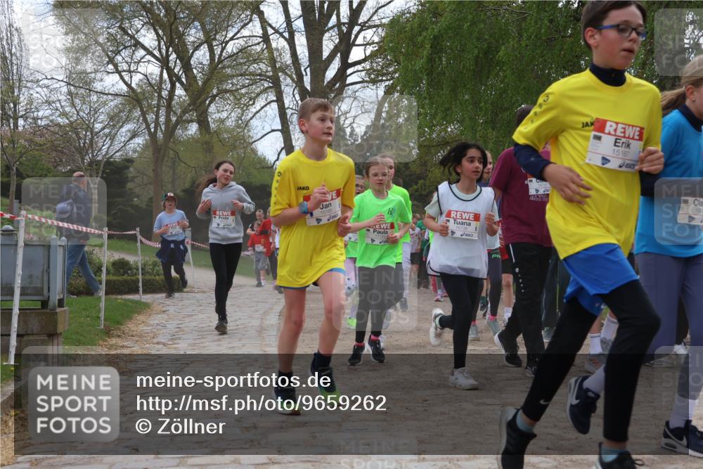 25.04.2026 - Das Zehntel Zöllner http://msf.ph/oto/9659262 25.04.2026 13:46:13 Laufen 15185, 15187, 168 meine-sportfotos.de