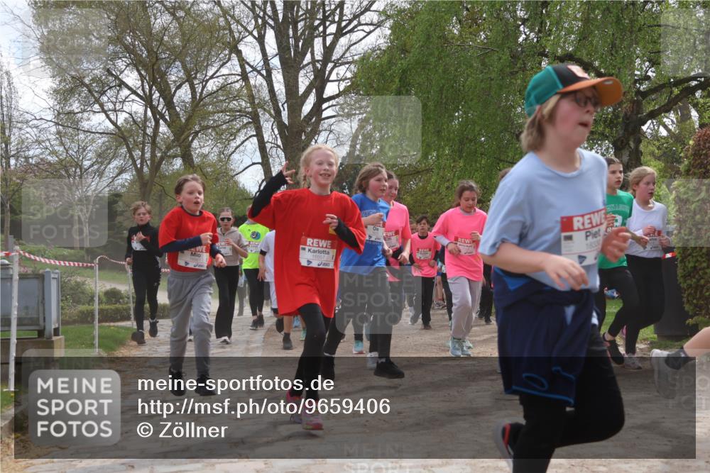 25.04.2026 - Das Zehntel Zöllner http://msf.ph/oto/9659406 25.04.2026 13:46:17 Laufen 16561, 1833 meine-sportfotos.de