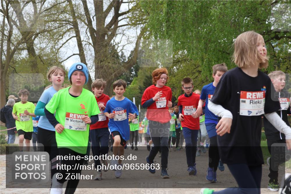 25.04.2026 - Das Zehntel Zöllner http://msf.ph/oto/9659663 25.04.2026 11:43:47 Laufen 12715, 10603, 11750, 11259 meine-sportfotos.de