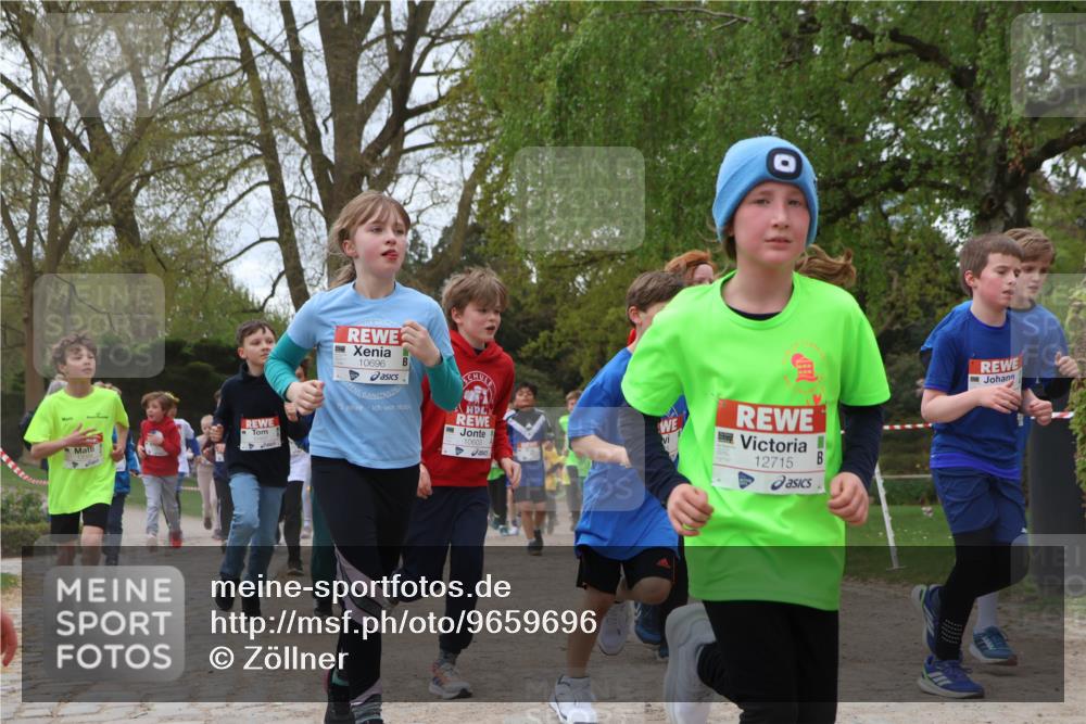 25.04.2026 - Das Zehntel Zöllner http://msf.ph/oto/9659696 25.04.2026 11:43:47 Laufen 10696, 75, 10603, 12715 meine-sportfotos.de