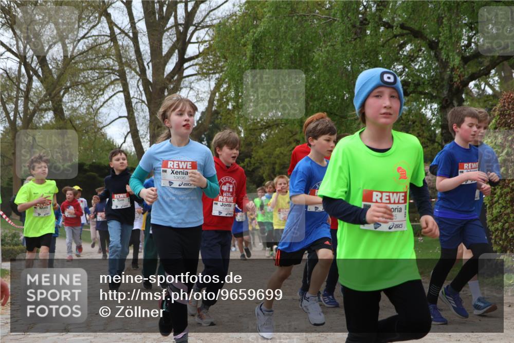 25.04.2026 - Das Zehntel Zöllner http://msf.ph/oto/9659699 25.04.2026 11:43:48 Laufen 10696, 75 meine-sportfotos.de
