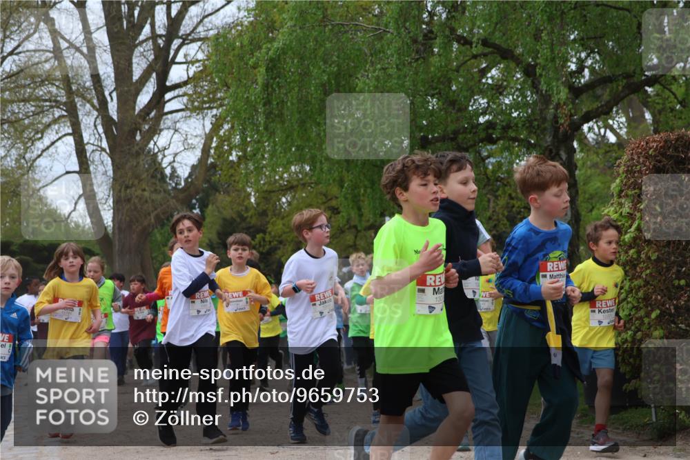 25.04.2026 - Das Zehntel Zöllner http://msf.ph/oto/9659753 25.04.2026 11:43:49 Laufen 11781, 4, 10896, 130, 0, 12225 meine-sportfotos.de
