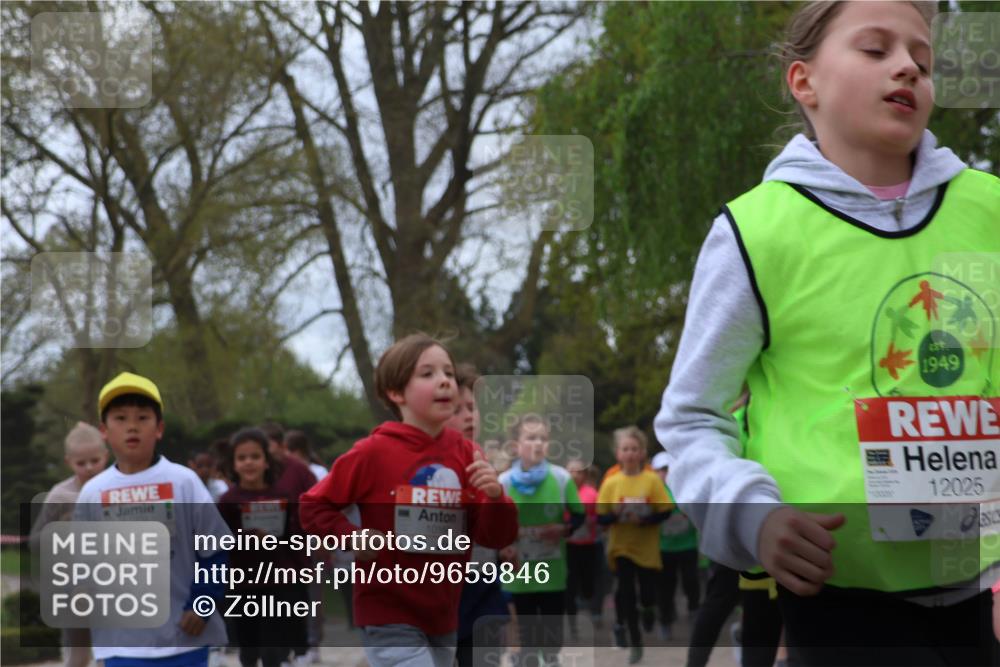 25.04.2026 - Das Zehntel Zöllner http://msf.ph/oto/9659846 25.04.2026 11:43:52 Laufen 12903, 10166, 1949, 12025 meine-sportfotos.de