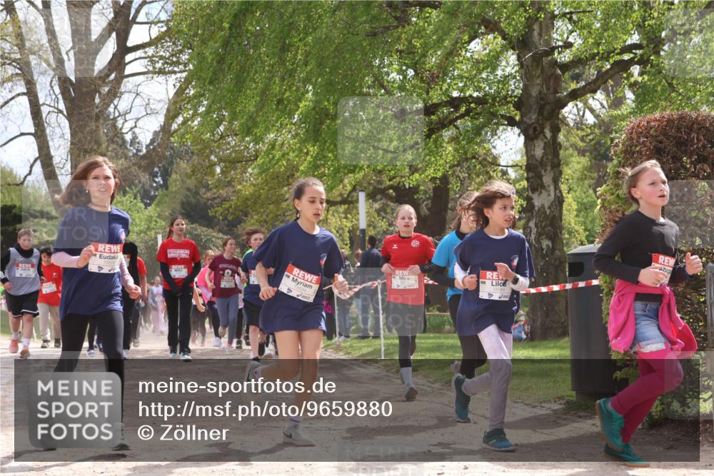 25.04.2026 - Das Zehntel Zöllner http://msf.ph/oto/9659880 25.04.2026 13:46:30 Laufen 15586 meine-sportfotos.de