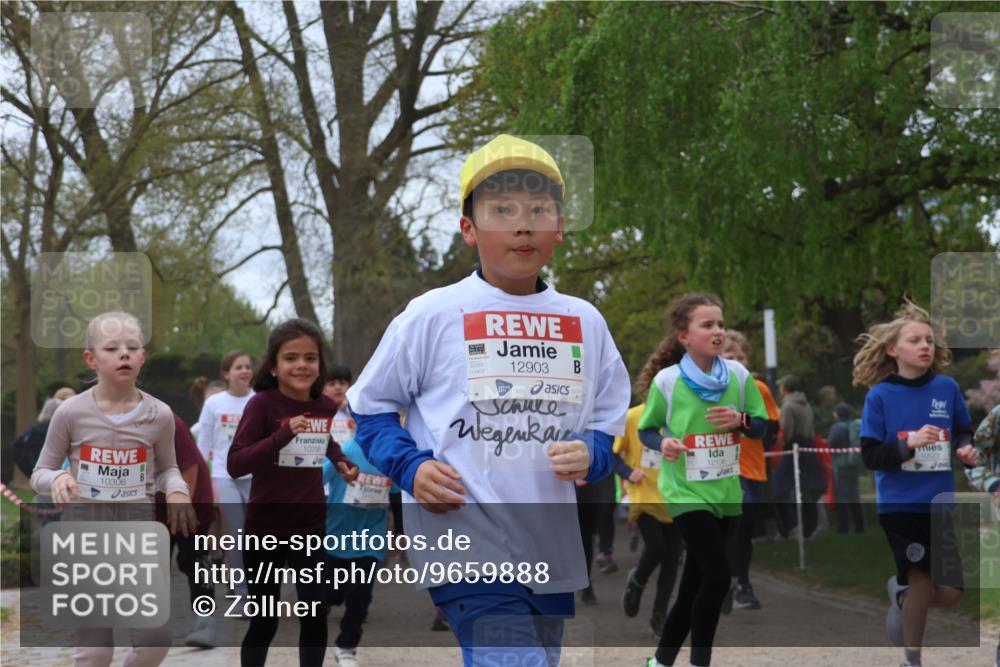 25.04.2026 - Das Zehntel Zöllner http://msf.ph/oto/9659888 25.04.2026 11:43:54 Laufen 10306, 10298, 129031, 12903, 12136, 10523 meine-sportfotos.de
