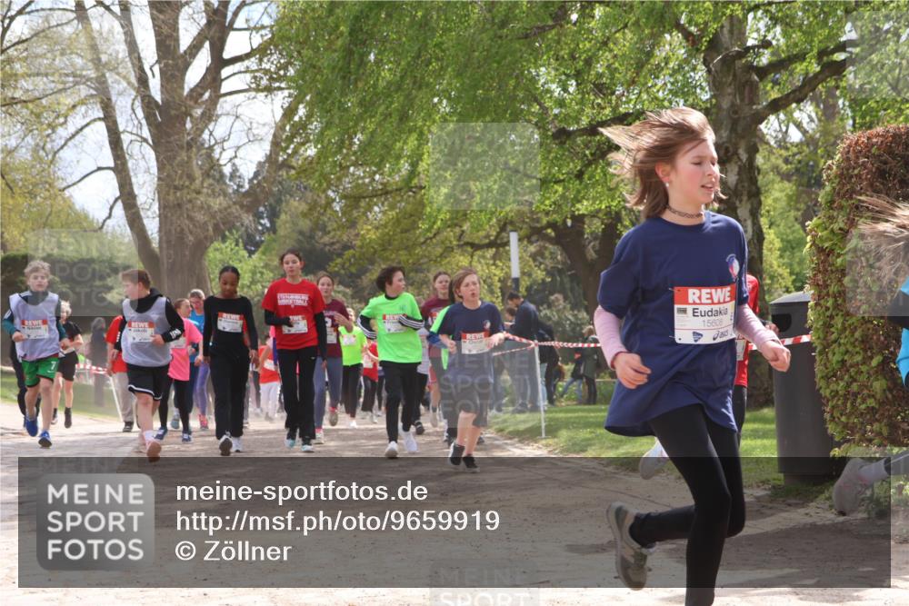 25.04.2026 - Das Zehntel Zöllner http://msf.ph/oto/9659919 25.04.2026 13:46:32 Laufen 15608 meine-sportfotos.de