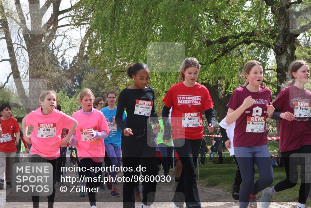 25.04.2026 - Das Zehntel Zöllner http://msf.ph/oto/9660030 25.04.2026 13:46:35 Laufen 16933, 16049, 16030, 16148, 16139, 4 meine-sportfotos.de