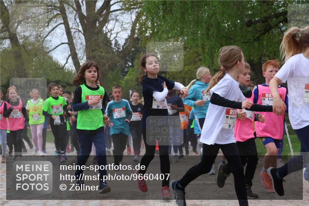 25.04.2026 - Das Zehntel Zöllner http://msf.ph/oto/9660407 25.04.2026 11:44:10 Laufen 10242, 19, 1157, 115 meine-sportfotos.de