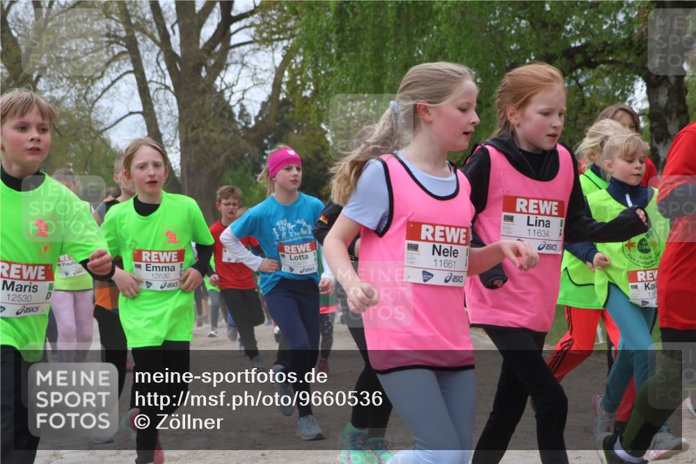 25.04.2026 - Das Zehntel Zöllner http://msf.ph/oto/9660536 25.04.2026 11:44:13 Laufen 12530, 12630, 488, 10411, 11661, 11634, 1949, 11 meine-sportfotos.de