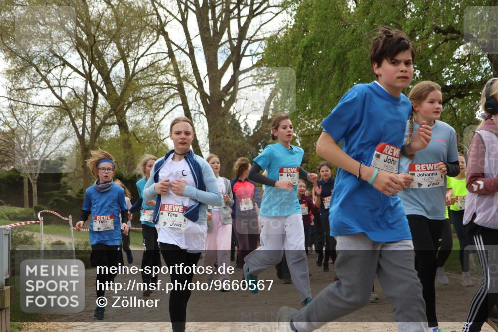 25.04.2026 - Das Zehntel Zöllner http://msf.ph/oto/9660567 25.04.2026 13:46:51 Laufen 17732, 22221, 16478 meine-sportfotos.de