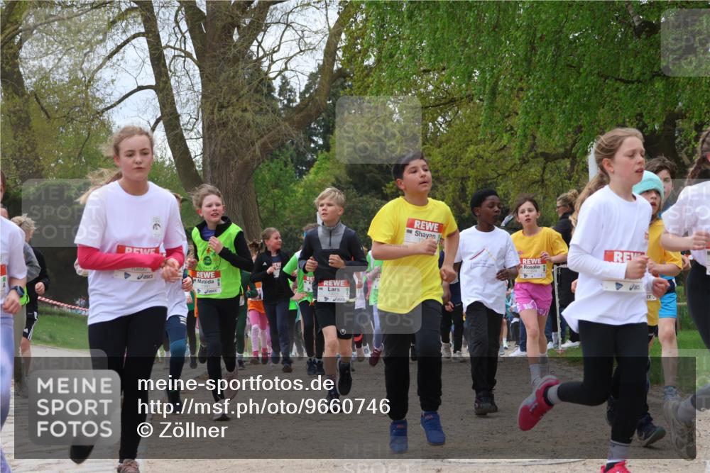25.04.2026 - Das Zehntel Zöllner http://msf.ph/oto/9660746 25.04.2026 11:44:20 Laufen 10890, 11828 meine-sportfotos.de