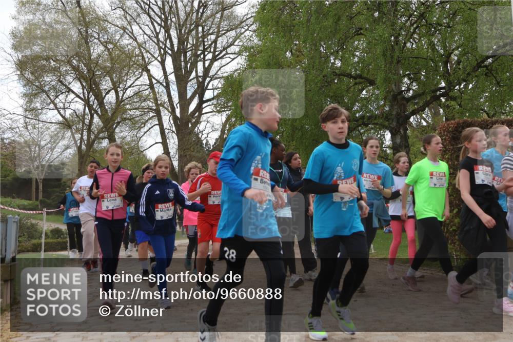 25.04.2026 - Das Zehntel Zöllner http://msf.ph/oto/9660888 25.04.2026 13:47:00 Laufen 17909, 15, 28 meine-sportfotos.de