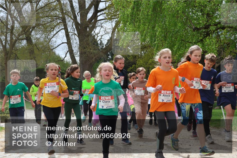 25.04.2026 - Das Zehntel Zöllner http://msf.ph/oto/9660926 25.04.2026 11:44:25 Laufen 10669, 10004, 10684, 12395, 1239, 10175 meine-sportfotos.de