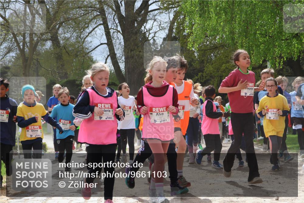 25.04.2026 - Das Zehntel Zöllner http://msf.ph/oto/9661103 25.04.2026 11:44:30 Laufen 19, 1655, 11651, 0, 12128, 10687 meine-sportfotos.de