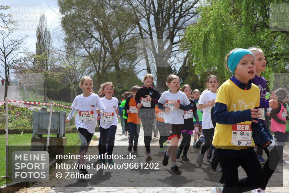 25.04.2026 - Das Zehntel Zöllner http://msf.ph/oto/9661202 25.04.2026 11:44:33 Laufen 11889, 11890, 1144, 128, 0374, 10406 meine-sportfotos.de
