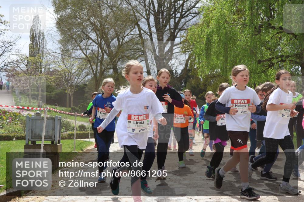 25.04.2026 - Das Zehntel Zöllner http://msf.ph/oto/9661205 25.04.2026 11:44:34 Laufen 11889, 117, 11440, 11429 meine-sportfotos.de