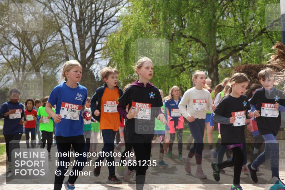 25.04.2026 - Das Zehntel Zöllner http://msf.ph/oto/9661235 25.04.2026 11:44:35 Laufen 12300, 1747, 10488, 11748, 11763 meine-sportfotos.de
