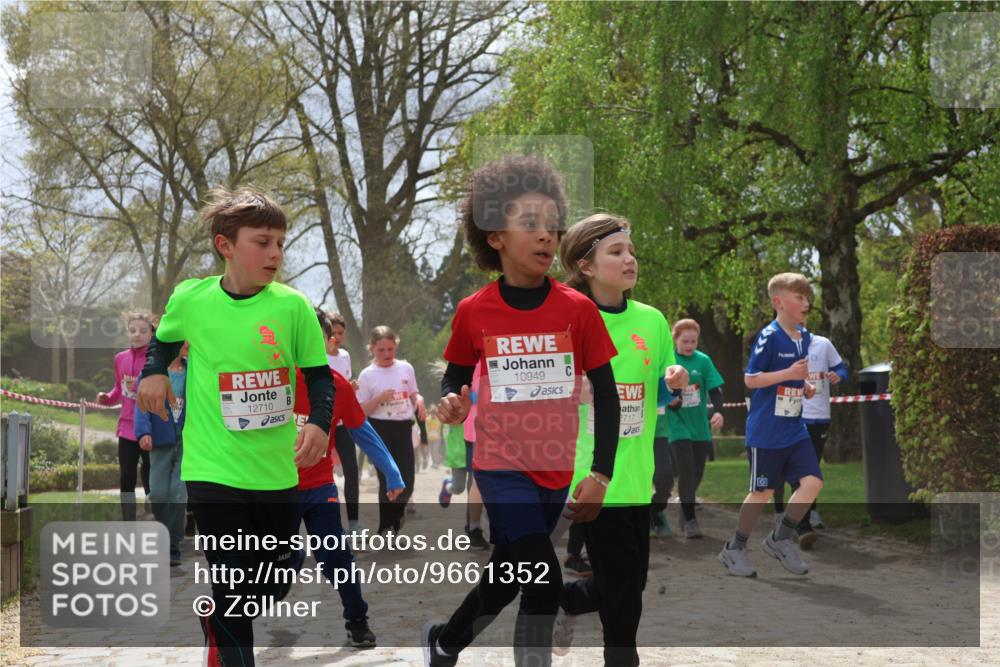 25.04.2026 - Das Zehntel Zöllner http://msf.ph/oto/9661352 25.04.2026 11:44:37 Laufen 12710, 10949, 2717 meine-sportfotos.de