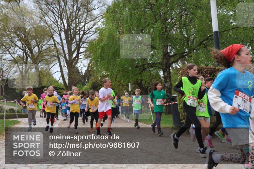 25.04.2026 - Das Zehntel Zöllner http://msf.ph/oto/9661607 25.04.2026 11:44:47 Laufen 11300 meine-sportfotos.de