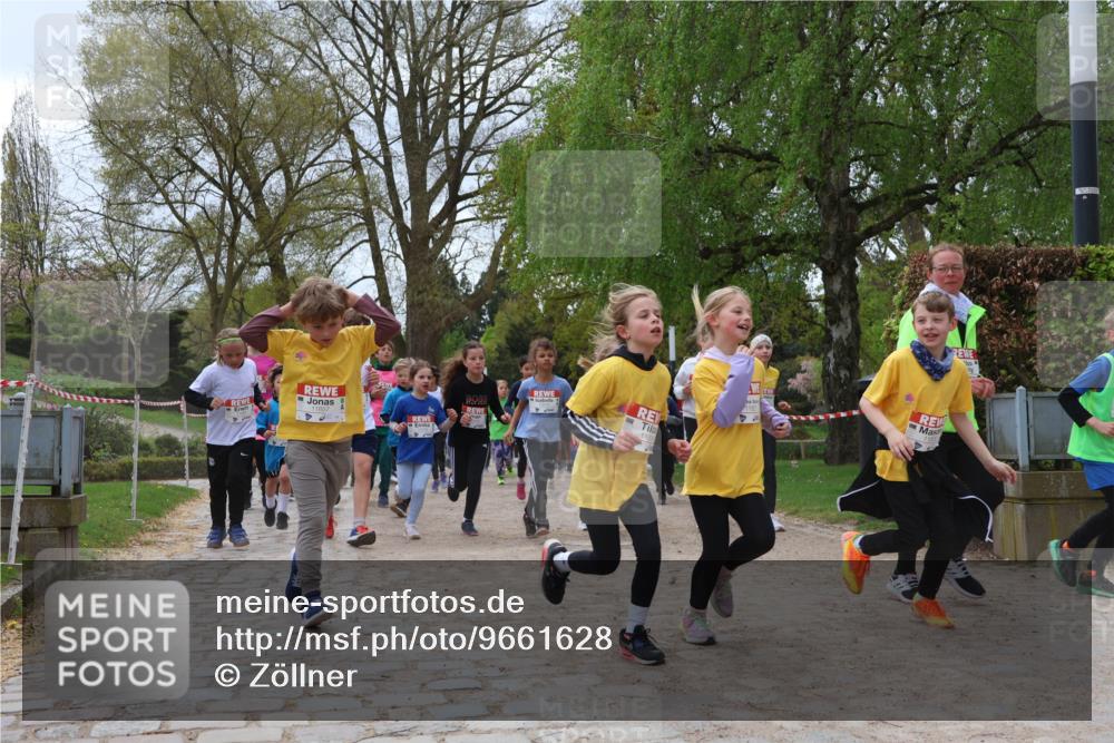 25.04.2026 - Das Zehntel Zöllner http://msf.ph/oto/9661628 25.04.2026 11:44:49 Laufen 118, 118 meine-sportfotos.de