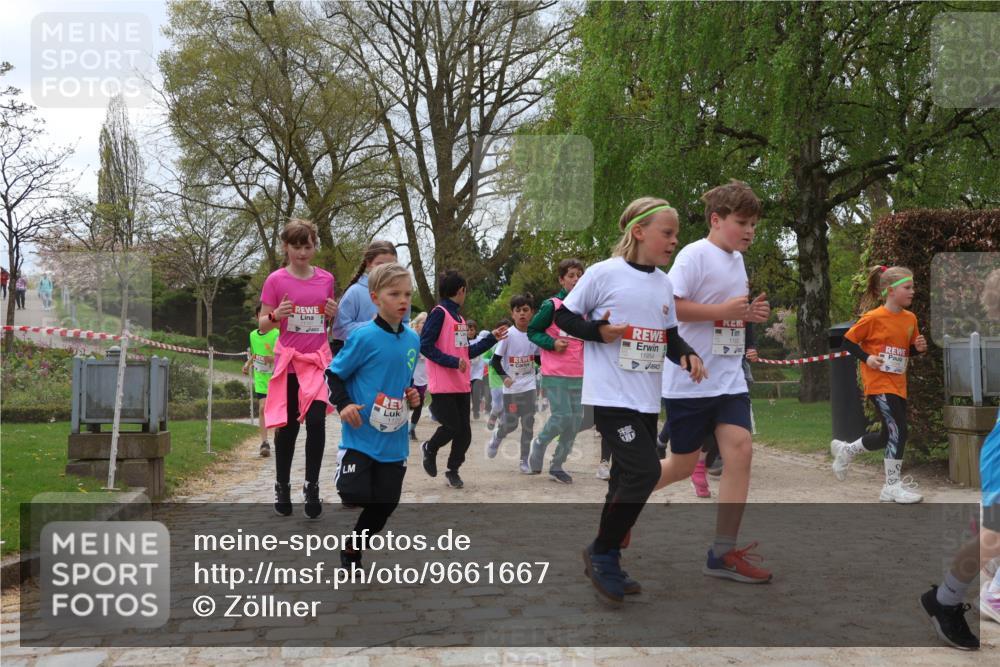 25.04.2026 - Das Zehntel Zöllner http://msf.ph/oto/9661667 25.04.2026 11:44:51 Laufen 11954, 680 meine-sportfotos.de