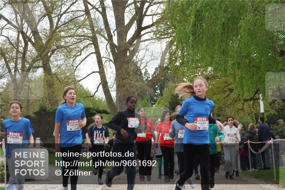 25.04.2026 - Das Zehntel Zöllner http://msf.ph/oto/9661692 25.04.2026 13:47:26 Laufen 15510, 15513, 15514 meine-sportfotos.de