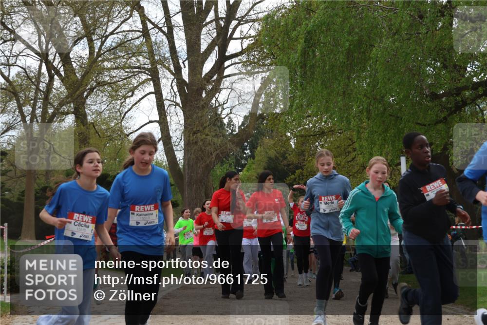 25.04.2026 - Das Zehntel Zöllner http://msf.ph/oto/9661725 25.04.2026 13:47:27 Laufen 15510, 15513 meine-sportfotos.de