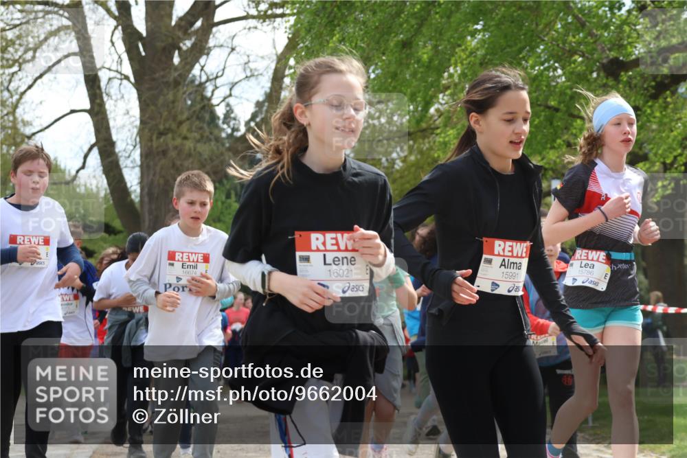25.04.2026 - Das Zehntel Zöllner http://msf.ph/oto/9662004 25.04.2026 13:47:36 Laufen 16674, 16021, 15991, 15786 meine-sportfotos.de