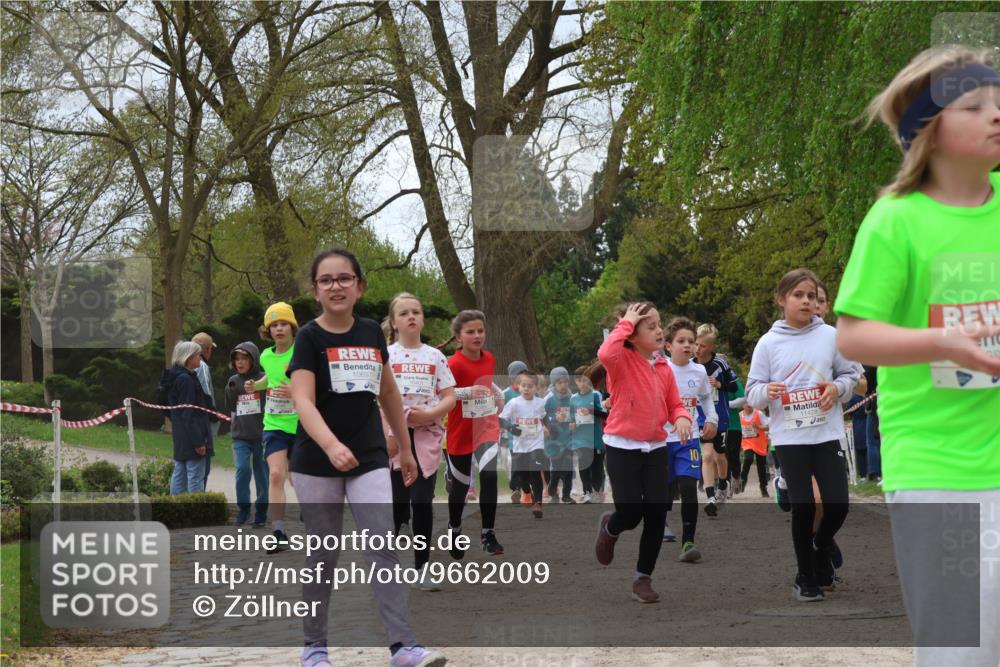 25.04.2026 - Das Zehntel Zöllner http://msf.ph/oto/9662009 25.04.2026 11:45:05 Laufen 10697 meine-sportfotos.de