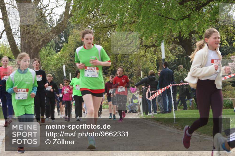 25.04.2026 - Das Zehntel Zöllner http://msf.ph/oto/9662331 25.04.2026 13:47:46 Laufen 17798, 17805 meine-sportfotos.de