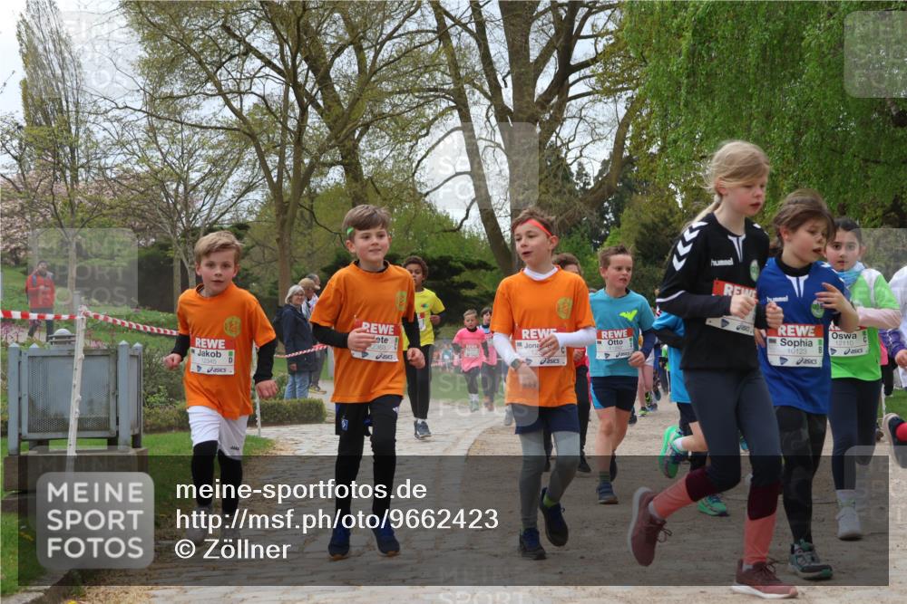 25.04.2026 - Das Zehntel Zöllner http://msf.ph/oto/9662423 25.04.2026 11:45:17 Laufen 12345, 2363, 10123, 12110 meine-sportfotos.de