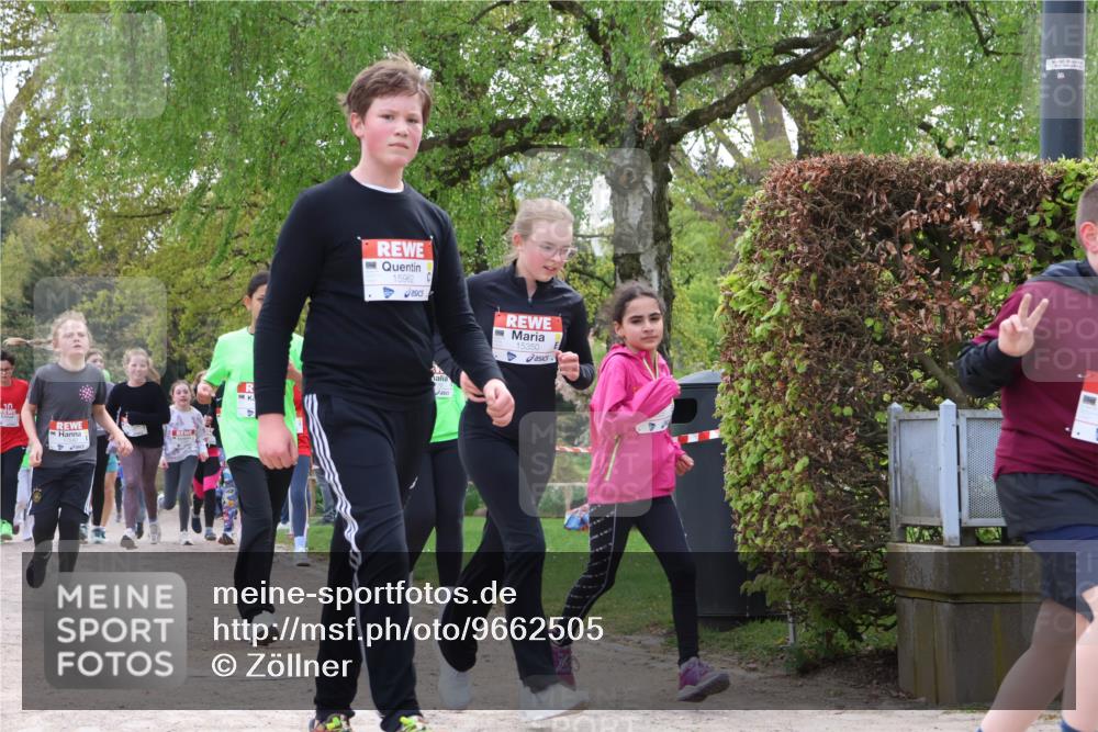25.04.2026 - Das Zehntel Zöllner http://msf.ph/oto/9662505 25.04.2026 13:47:54 Laufen 10, 15962, 15350 meine-sportfotos.de
