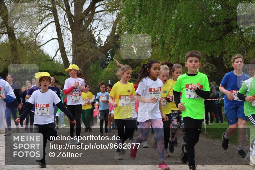 25.04.2026 - Das Zehntel Zöllner http://msf.ph/oto/9662677 25.04.2026 11:45:29 Laufen 12912, 12241, 11908, 1263, 105 meine-sportfotos.de