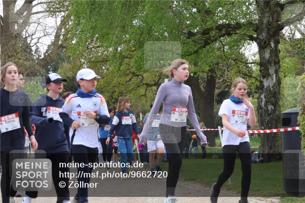 25.04.2026 - Das Zehntel Zöllner http://msf.ph/oto/9662720 25.04.2026 13:48:03 Laufen 17028, 16175, 17088 meine-sportfotos.de