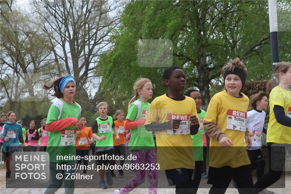 25.04.2026 - Das Zehntel Zöllner http://msf.ph/oto/9663253 25.04.2026 11:45:48 Laufen 12194, 1811, 11789 meine-sportfotos.de
