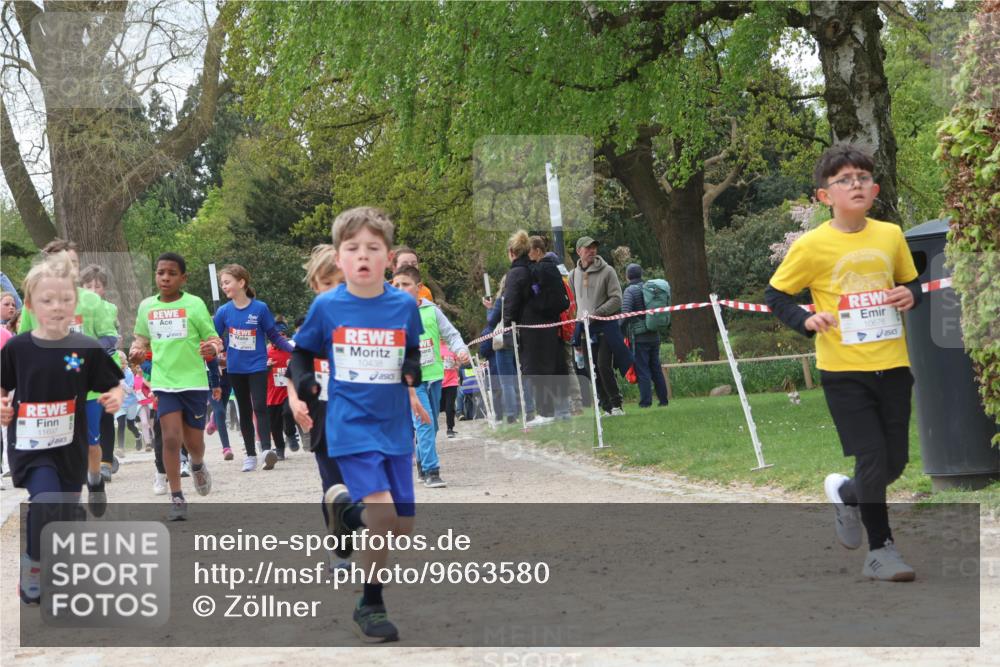 25.04.2026 - Das Zehntel Zöllner http://msf.ph/oto/9663580 25.04.2026 11:46:02 Laufen 11697, 10438, 10676 meine-sportfotos.de