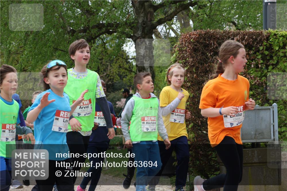 25.04.2026 - Das Zehntel Zöllner http://msf.ph/oto/9663694 25.04.2026 11:46:08 Laufen 10818, 12522, 10810, 1021, 10749, 11797, 12454 meine-sportfotos.de