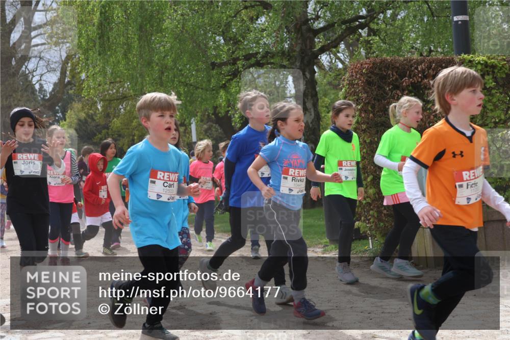 25.04.2026 - Das Zehntel Zöllner http://msf.ph/oto/9664177 25.04.2026 11:46:30 Laufen 10457, 12503, 10441, 1106 meine-sportfotos.de