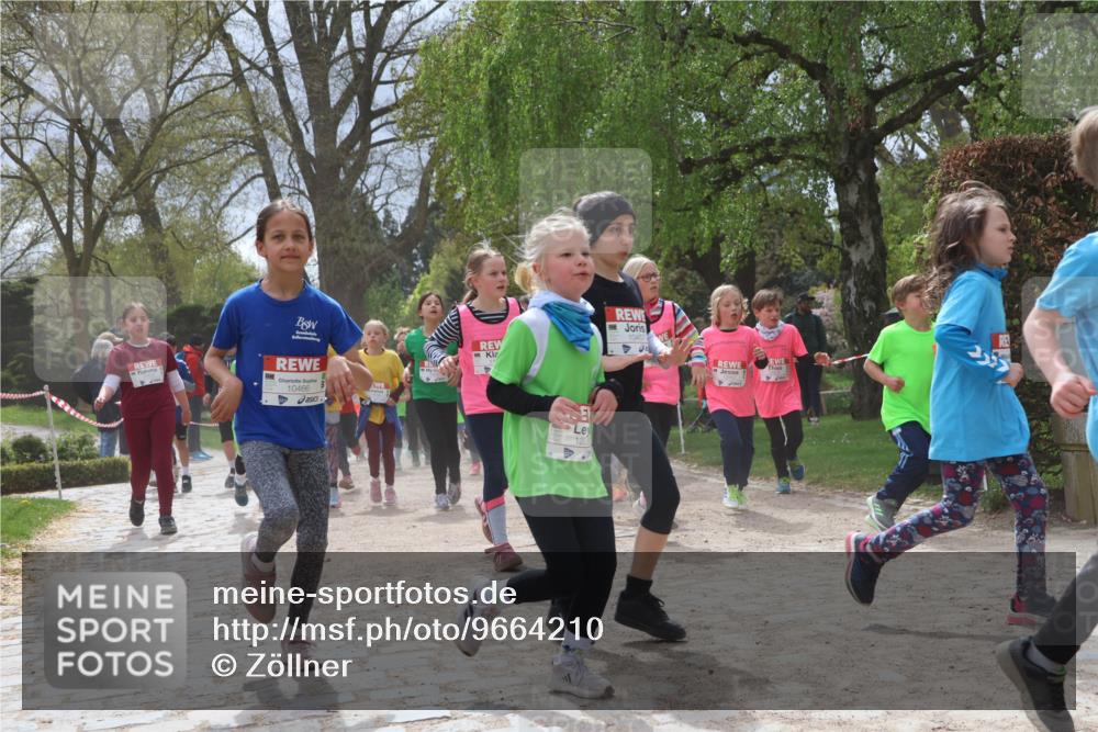 25.04.2026 - Das Zehntel Zöllner http://msf.ph/oto/9664210 25.04.2026 11:46:30 Laufen 10466, 10457, 120 meine-sportfotos.de