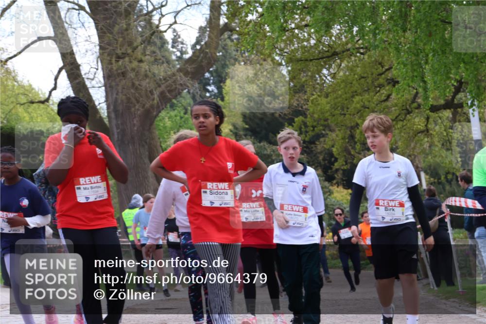25.04.2026 - Das Zehntel Zöllner http://msf.ph/oto/9664379 25.04.2026 13:48:58 Laufen 17694, 17689, 18070, 18034 meine-sportfotos.de