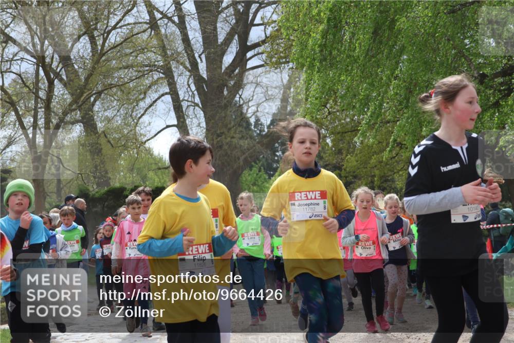 25.04.2026 - Das Zehntel Zöllner http://msf.ph/oto/9664426 25.04.2026 11:46:40 Laufen 11826, 11782, 10140 meine-sportfotos.de