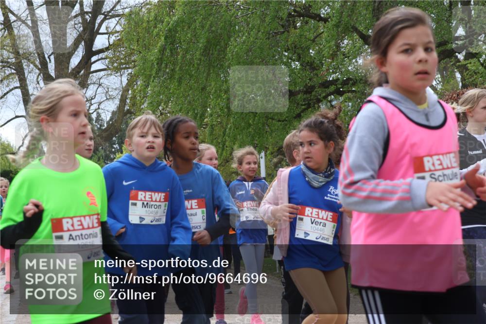 25.04.2026 - Das Zehntel Zöllner http://msf.ph/oto/9664696 25.04.2026 11:46:49 Laufen 10108, 10446, 12616, 10458, 0 meine-sportfotos.de