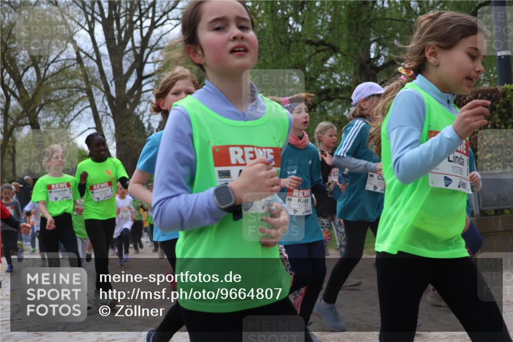25.04.2026 - Das Zehntel Zöllner http://msf.ph/oto/9664807 25.04.2026 11:46:52 Laufen 12864, 10788 meine-sportfotos.de