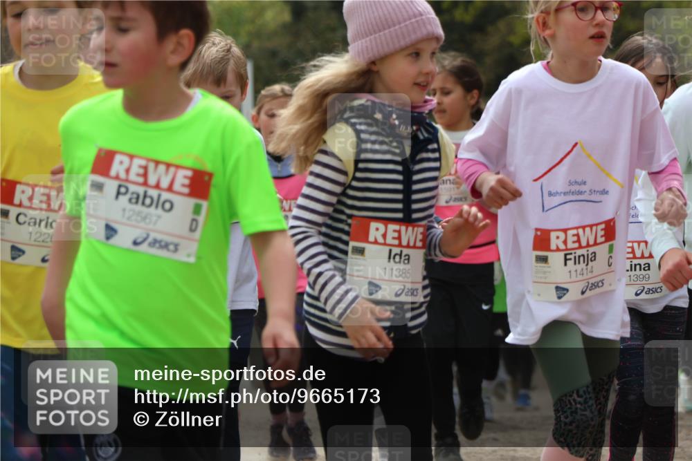 25.04.2026 - Das Zehntel Zöllner http://msf.ph/oto/9665173 25.04.2026 11:47:06 Laufen 1220, 12567, 1501, 11385, 11414, 1399 meine-sportfotos.de