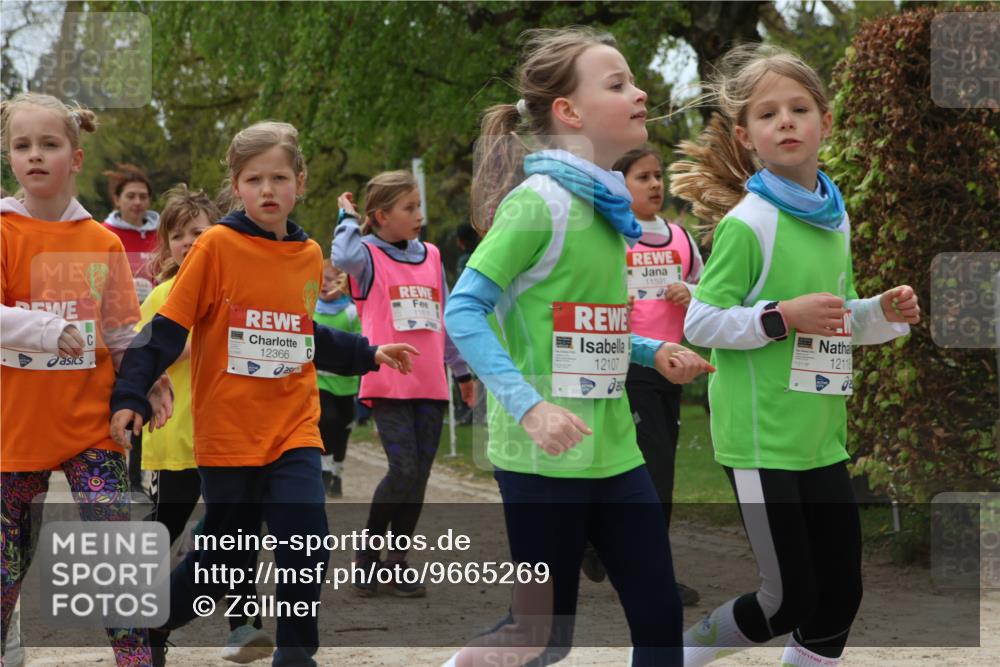 25.04.2026 - Das Zehntel Zöllner http://msf.ph/oto/9665269 25.04.2026 11:47:09 Laufen 12366, 11591, 116, 12107, 12118, 0 meine-sportfotos.de