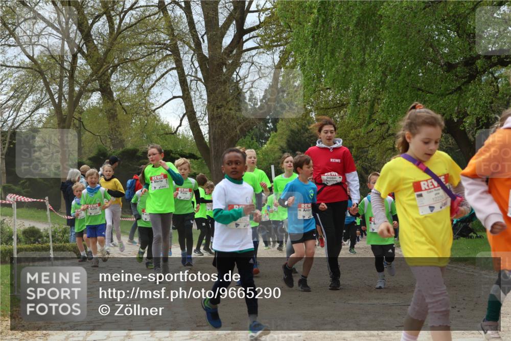 25.04.2026 - Das Zehntel Zöllner http://msf.ph/oto/9665290 25.04.2026 11:47:11 Laufen 11042, 12229 meine-sportfotos.de