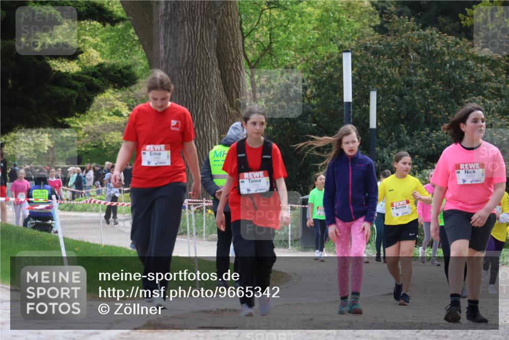 25.04.2026 - Das Zehntel Zöllner http://msf.ph/oto/9665342 25.04.2026 13:49:35 Laufen 17692, 16982 meine-sportfotos.de
